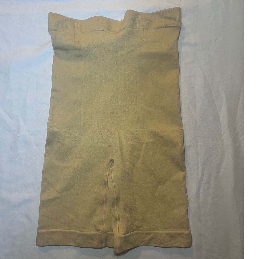 Shapermint Essentials High Waisted Shaper Shorts Nude XS/S Tummy Control